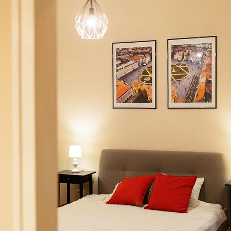 Chic Apartment In Historical City Center Τιμισοάρα Εξωτερικό φωτογραφία