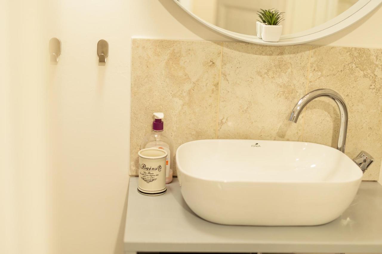 Chic Apartment In Historical City Center Τιμισοάρα Εξωτερικό φωτογραφία