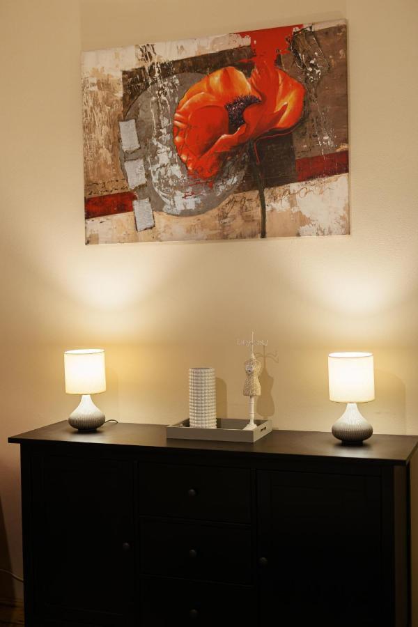 Chic Apartment In Historical City Center Τιμισοάρα Εξωτερικό φωτογραφία
